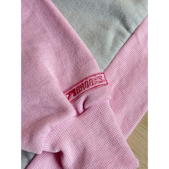 Brooks Running Vintage Pink Crewneck - Size L - NEW - Picture 6 of 8